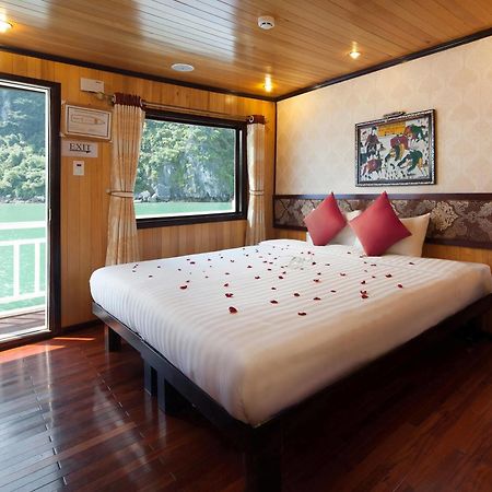 Halong Legacy Cruise Hotel Ha Long Eksteriør billede